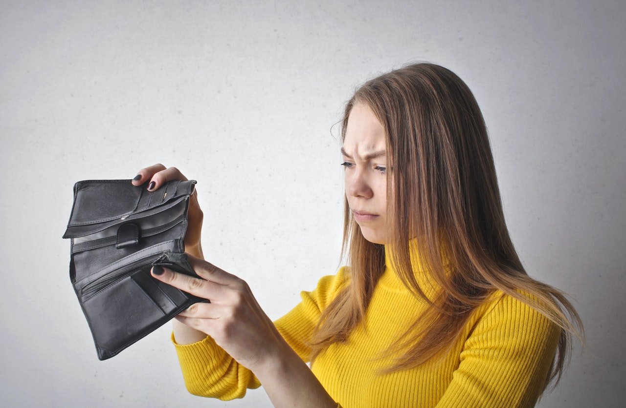 Kein Geld im geldbeutel