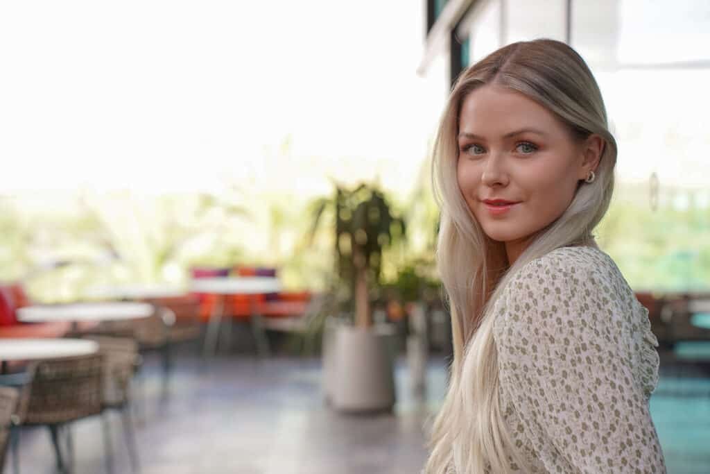 Celine Nadolny 4